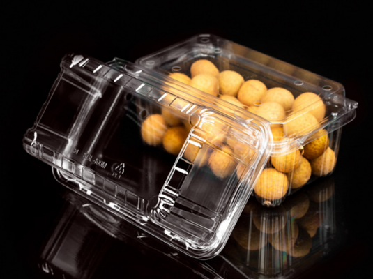 stackable fruit container  leak‑resistant box  dust‑proof clamshell moisture resistant punnet  fresh‑keeping packaging  visible display packaging