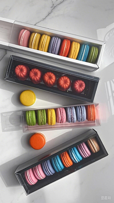 Size The packaging should fit the size of the macarons to prevent movement and damage during transportation